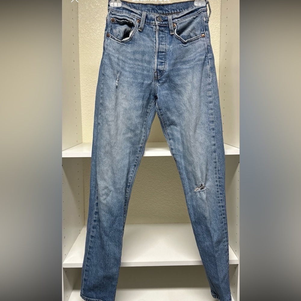Womens Levi’s 501 Jeans
